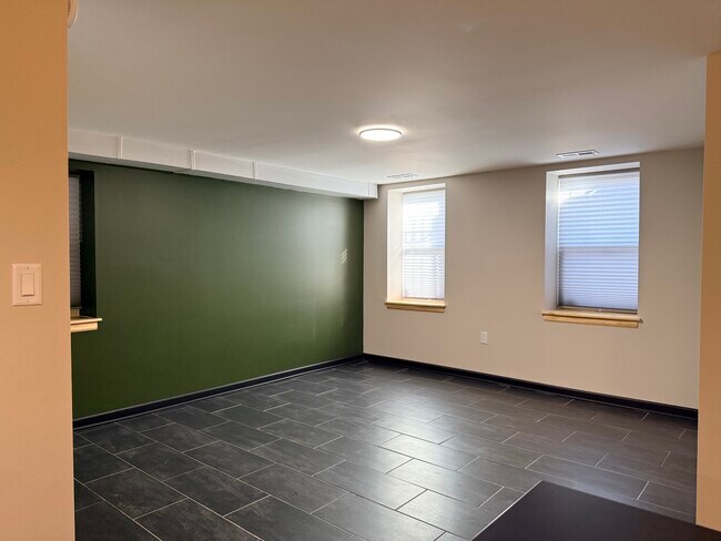 Foto del edificio - 2050 W Cullerton St