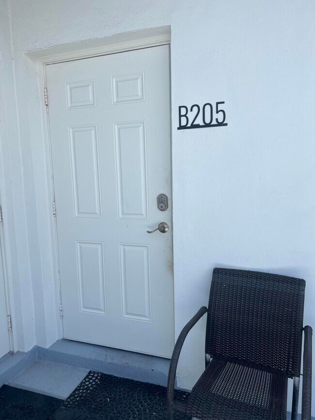 Foto del edificio - 322 Harding St