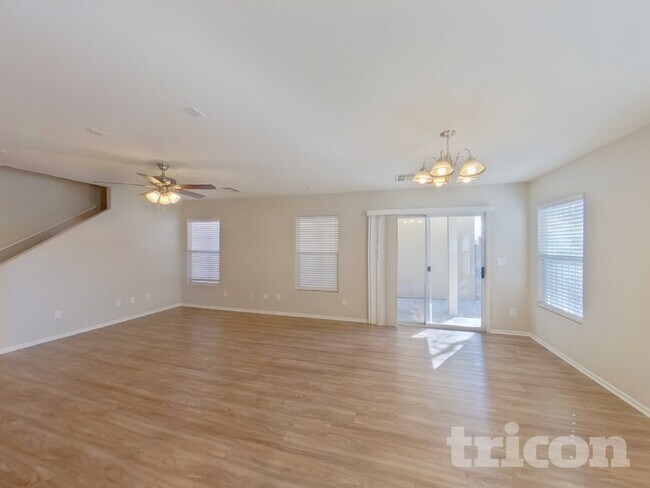 Foto del edificio - 1227 Golden Apple St