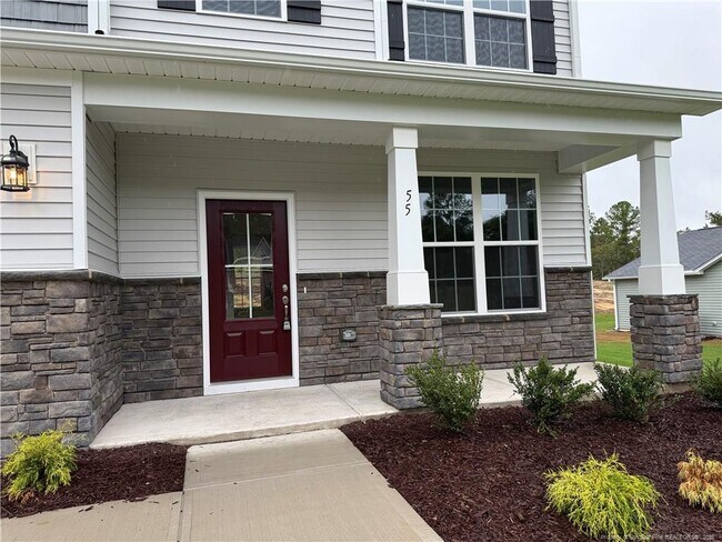 Foto del edificio - 55 Fern Ridge Dr