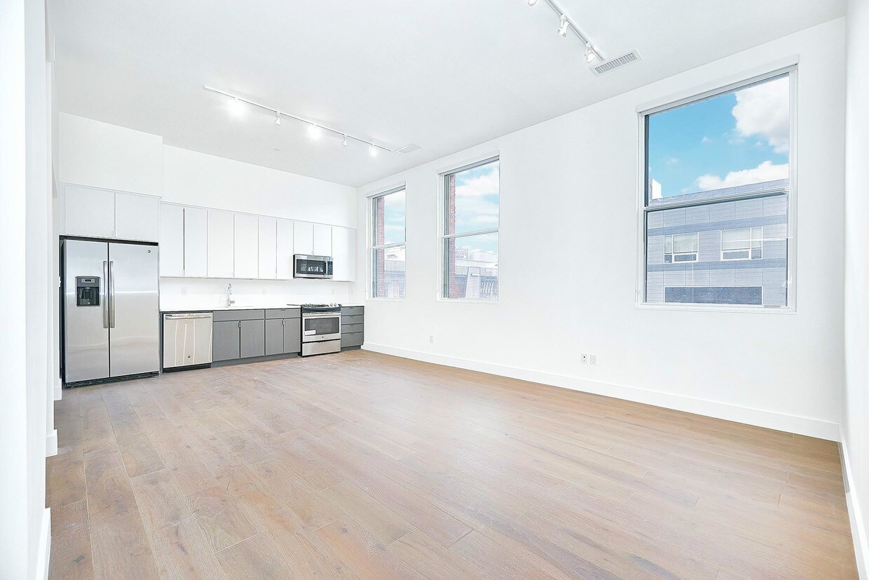 Primary Photo - 271 W 125th St