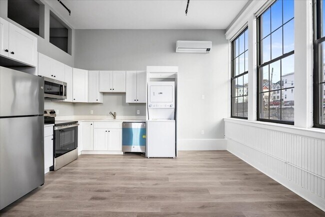 Foto del edificio - 22 Waverly St