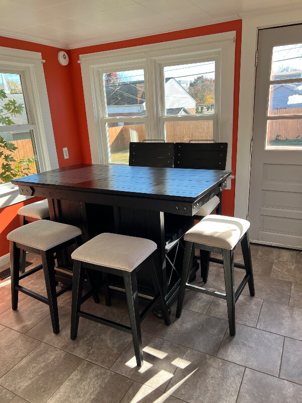 Foto del edificio - 454 Hanson Ave