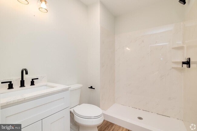 Building Photo - 112 Washington Ave