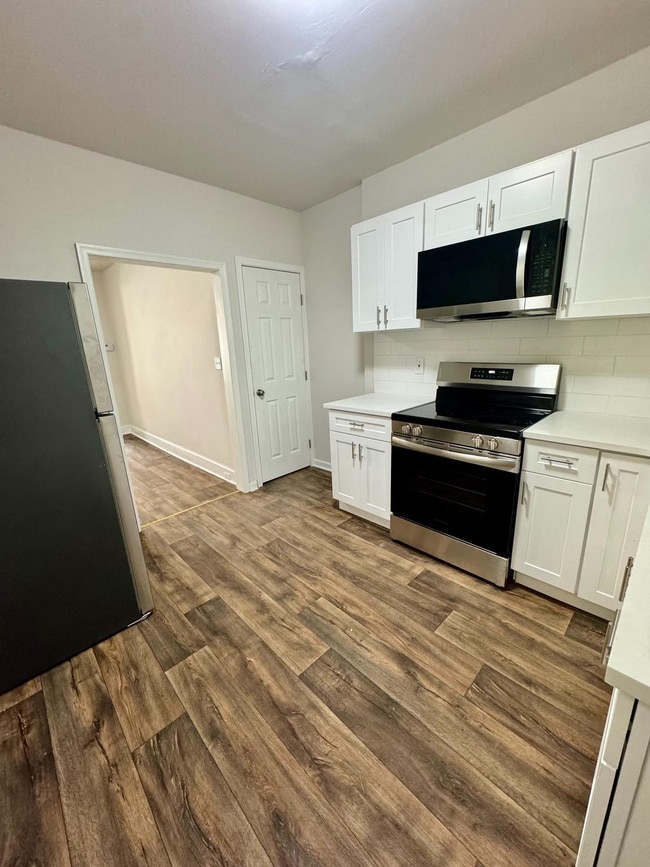 Building Photo - 3341 Potter St