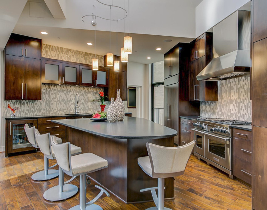 Foto principal - 411 W 7th St