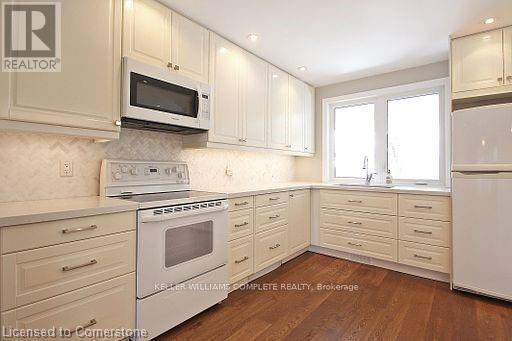Building Photo - 14 Oceanic Dr