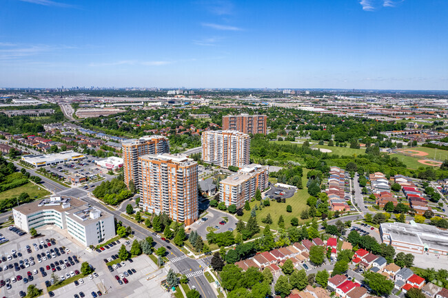 Aerial Photo - Mayfair on the Green I