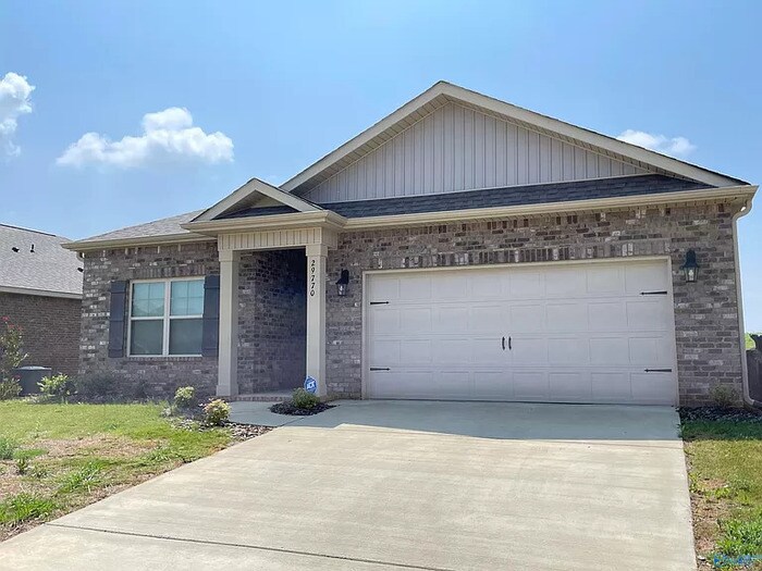 Beautiful 3BR 2 Ba home in sought after area! House Rental in Harvest