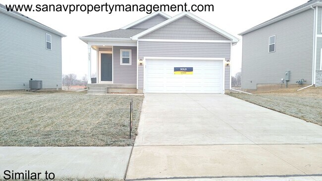 Foto del edificio - Single Family Ranch Home with a Finished Basement in West Des Moines !! Quality Living. It Starts...