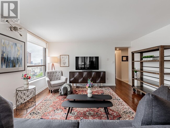 Photo du bâtiment - 47 St Clair Ave W