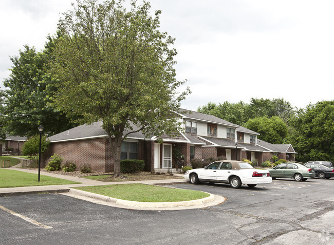 Building Photo - Rogers Apartments