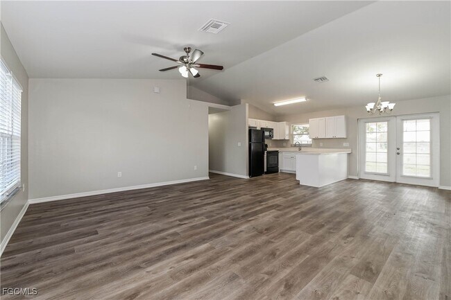 Building Photo - 2216 NW 5th St