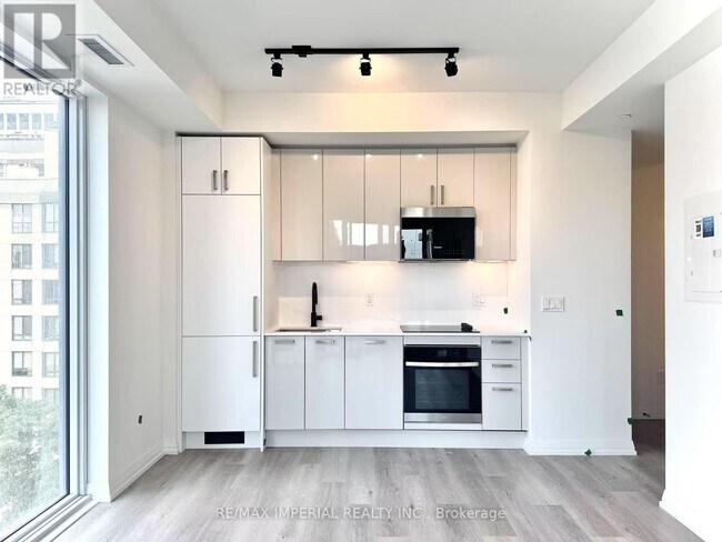 Photo du bâtiment - 280-280 Dundas St W