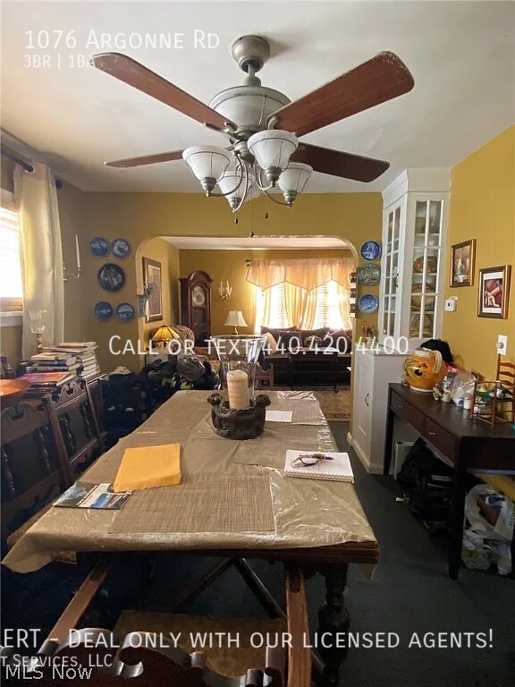 Building Photo - Charming Bungalow 3 Bedroom, 1 bathroom