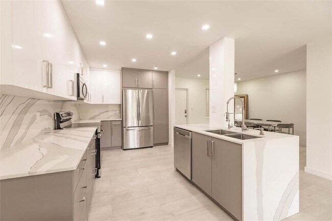 Foto del edificio - 4100 N 58th Ave