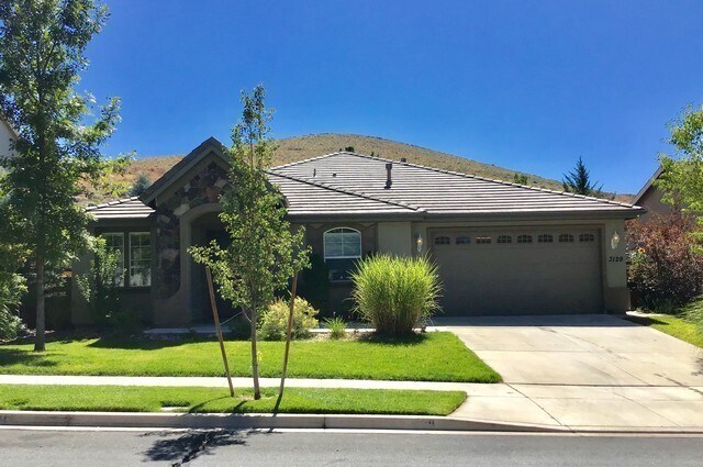 <b>Three Bedroom East Sparks Home<br><br> - Three Bedroom East Sparks Home