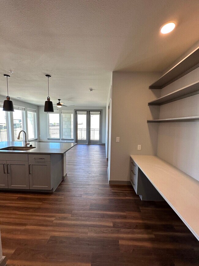 Foto del edificio - 632 Haversham Dr