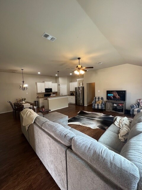 Foto del edificio - 6814 Oakridge Ave