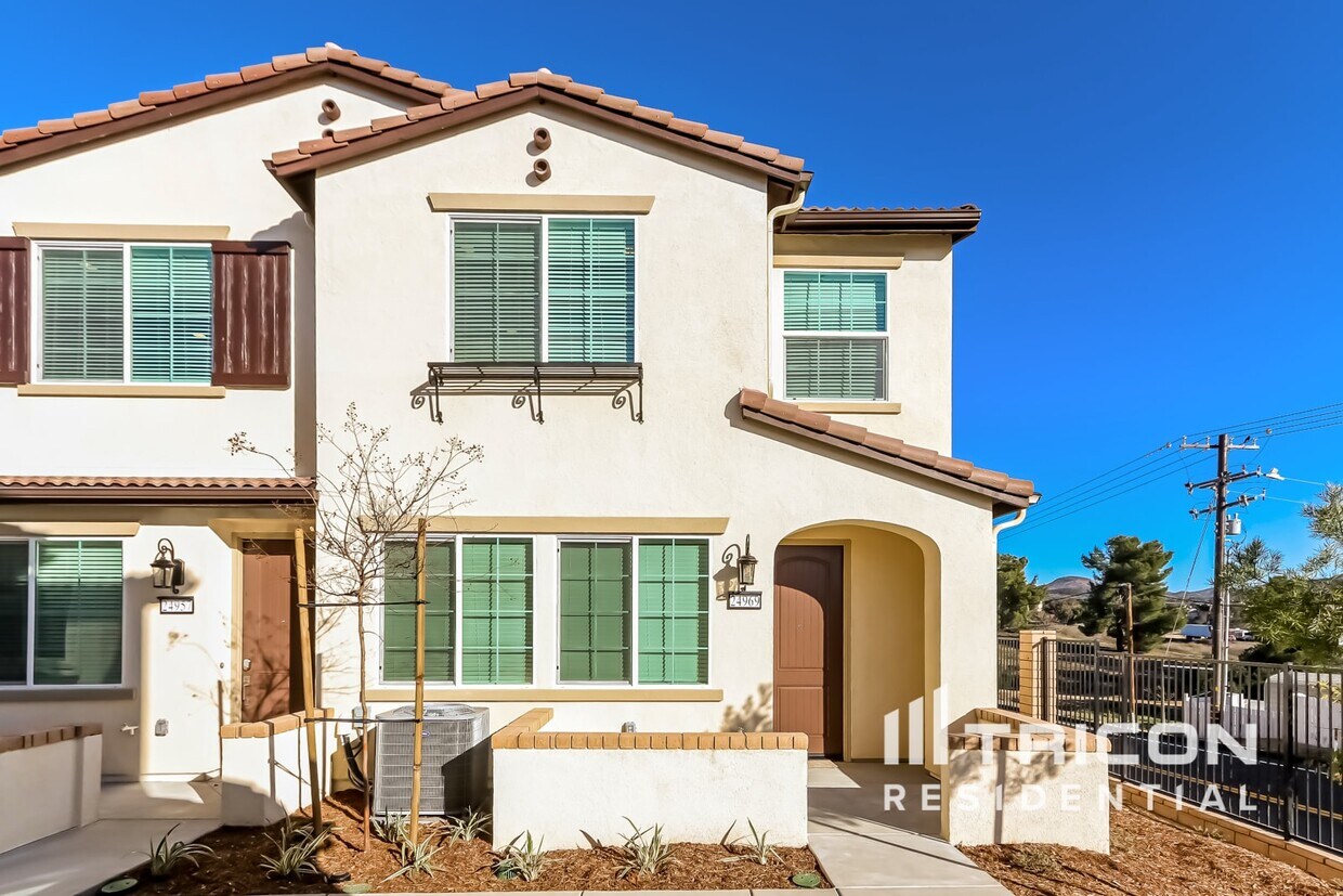 24969 Siempre Court Wildomar CA Townhome Rentals in Wildomar CA
