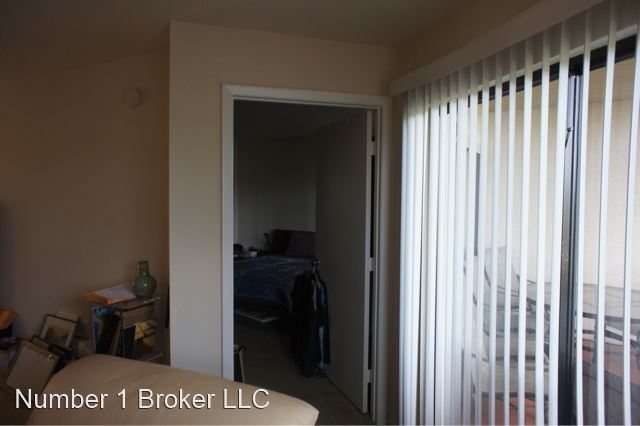 Foto del edificio - 7841 Sugar Bend Dr