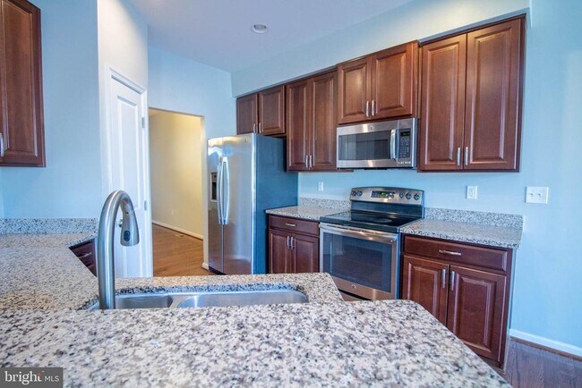 Foto del edificio - 143 Margaretta Dr