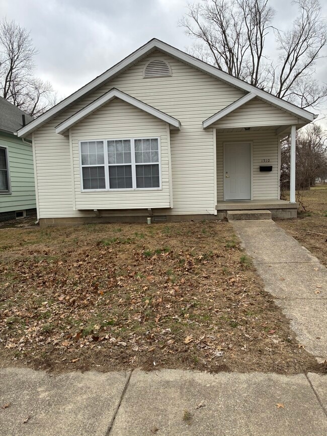 Building Photo - 1510 S 12th St