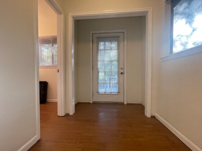 Building Photo - 96457 Diamondhead Dr W