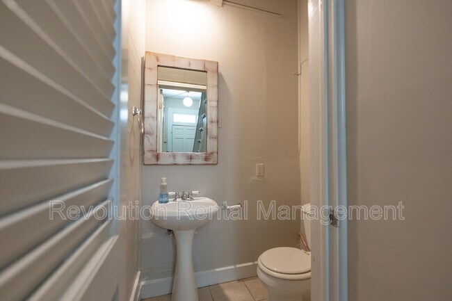 Foto del edificio - 197 Carroll St SE