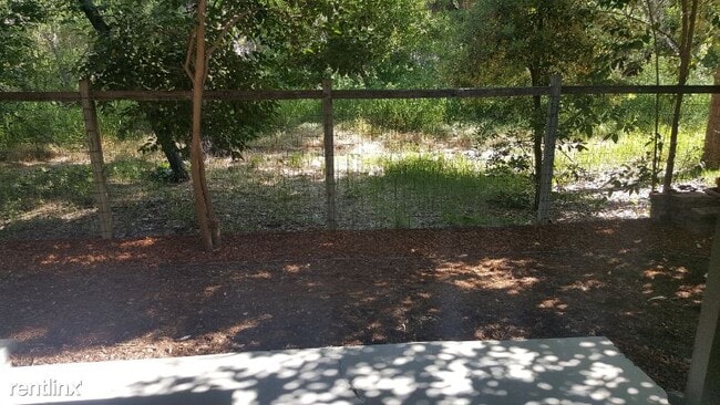 Building Photo - 2 br, 2 bath Condo - 50 Massolo Dr.