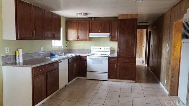 Foto del edificio - 11696 Baldy Mesa Rd