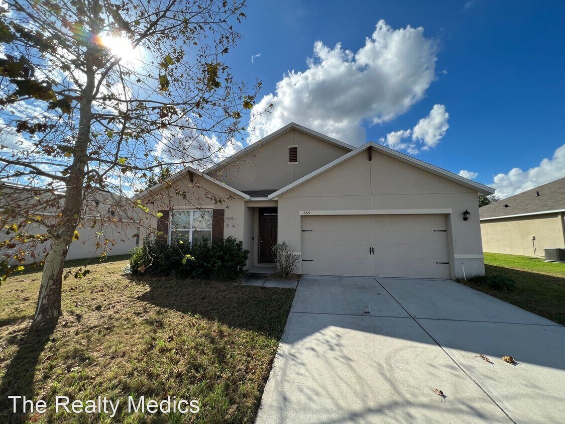 4 br, 2 bath House 1665 Laurel Oaks Dr House Rental in Bartow, FL