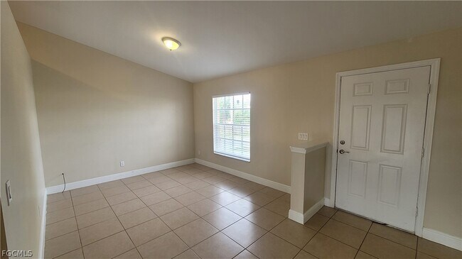 Building Photo - 1225 NW 26th Pl