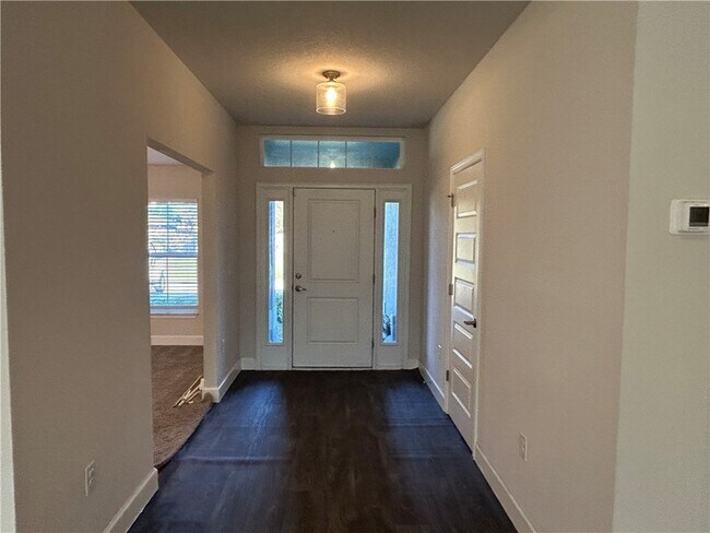 Foto del edificio - 1391 Seahouse St