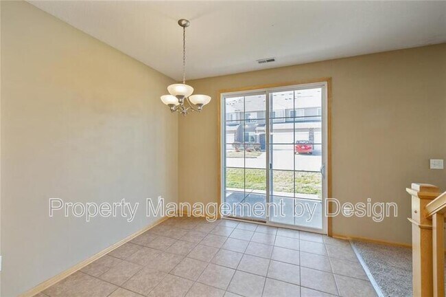 Foto del edificio - 8580 Rock Dr