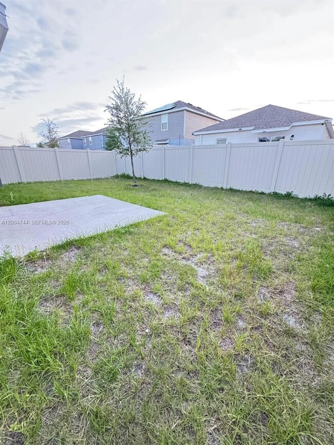 Building Photo - 1204 Deepwater Cir