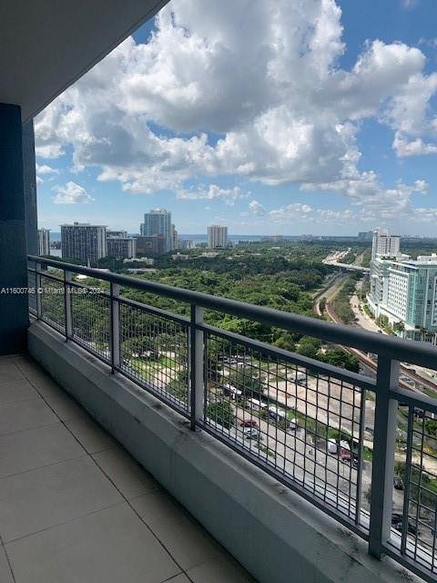 Foto del edificio - 60 SW 13th St