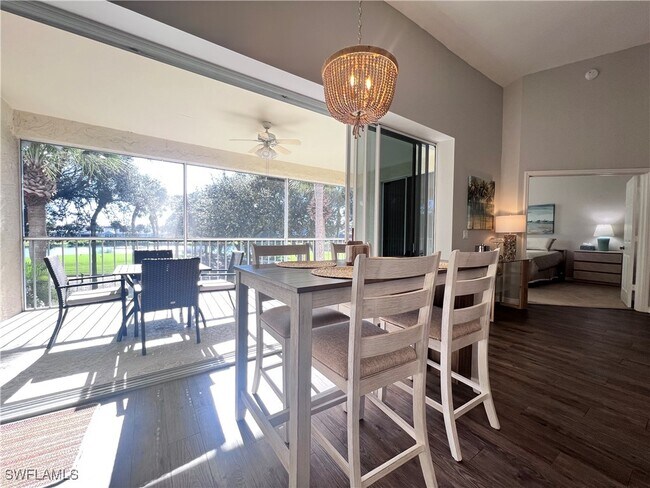 Foto del edificio - 25240 Pelican Creek Cir