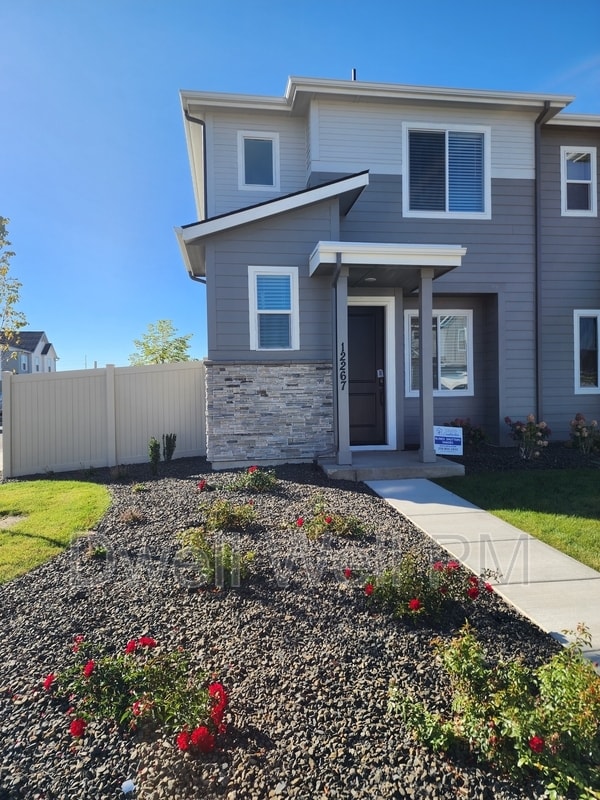 Building Photo - 12267 W Endsley Ln