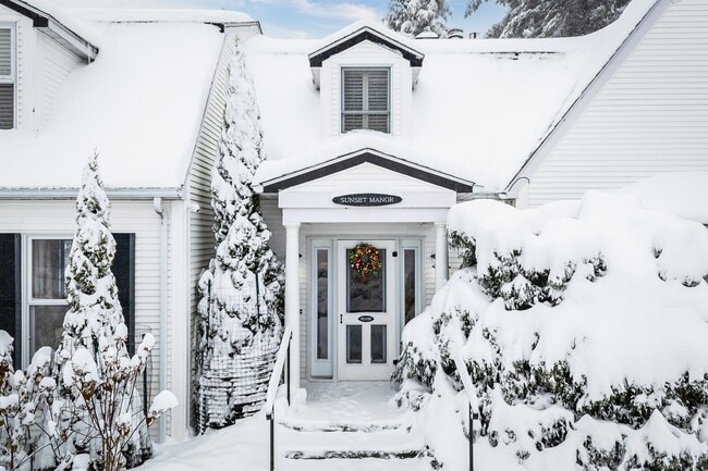 Building Photo - 115 Chem. Sugar Hill