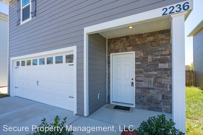 Building Photo - 4 br, 2.5 bath House - 2236 Lismore Dr