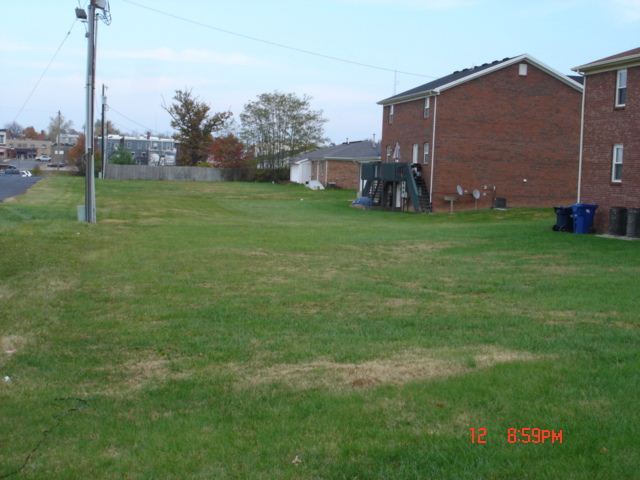Building Photo - 2 br, 1.5 bath 4plex - 109B Township Squar...