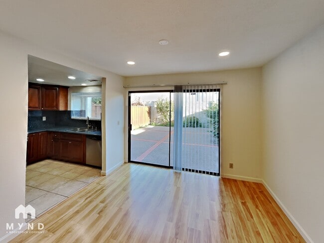 Building Photo - 34320 Gadwall Common