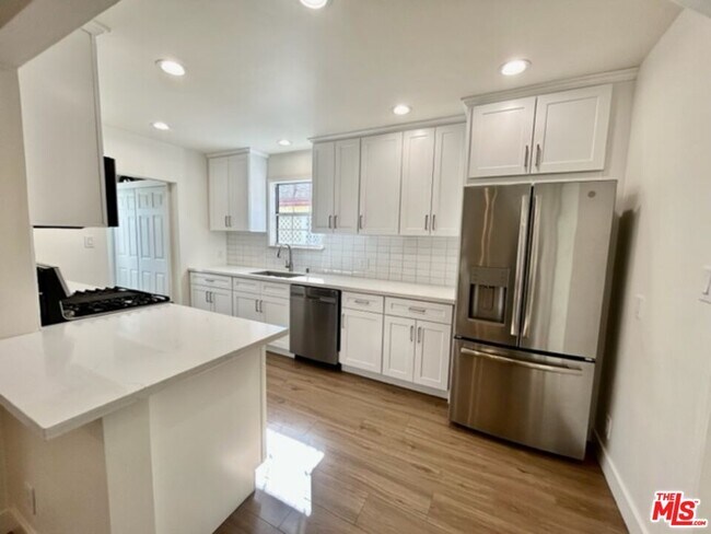 Foto del edificio - 12520 Stanwood Pl