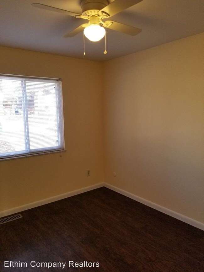 10033 Puttington Dr, St. Louis, MO 63123 Condo for Rent in St. Louis