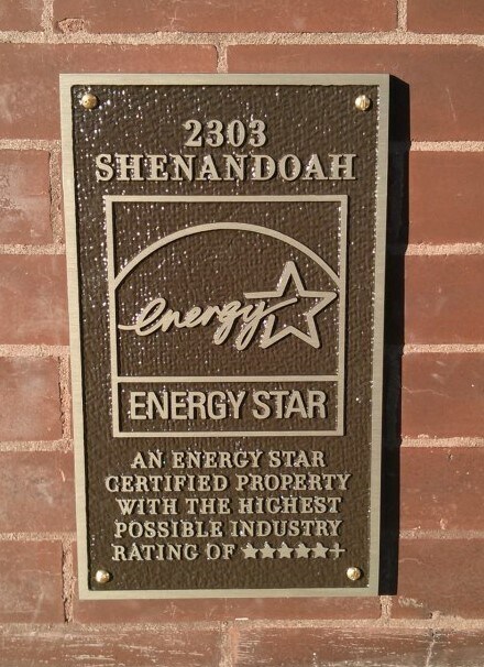 Foto del edificio - 2303 Shenandoah Ave