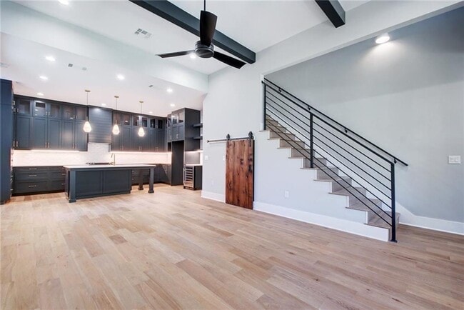Foto del edificio - 1417 Fairwood Rd