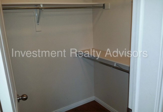 Building Photo - 6973 S Village River Ln