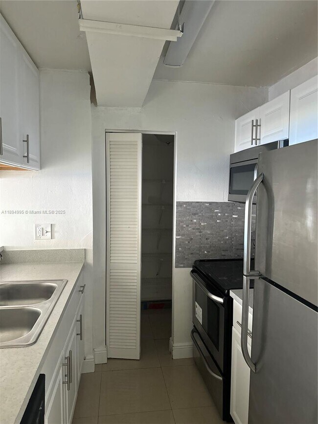Foto del edificio - 850 N Miami Ave