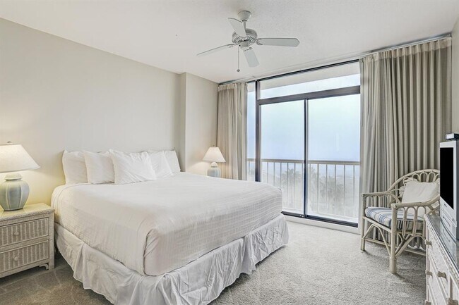 Foto del edificio - 1401 E Beach Dr